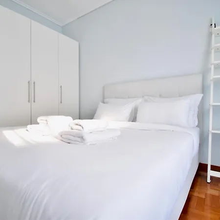 Vasilissis Olgas Sea View Appartement *