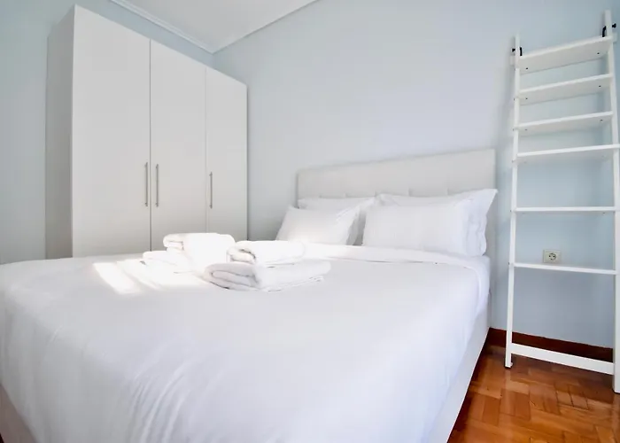 Vasilissis Olgas Sea View شقة *